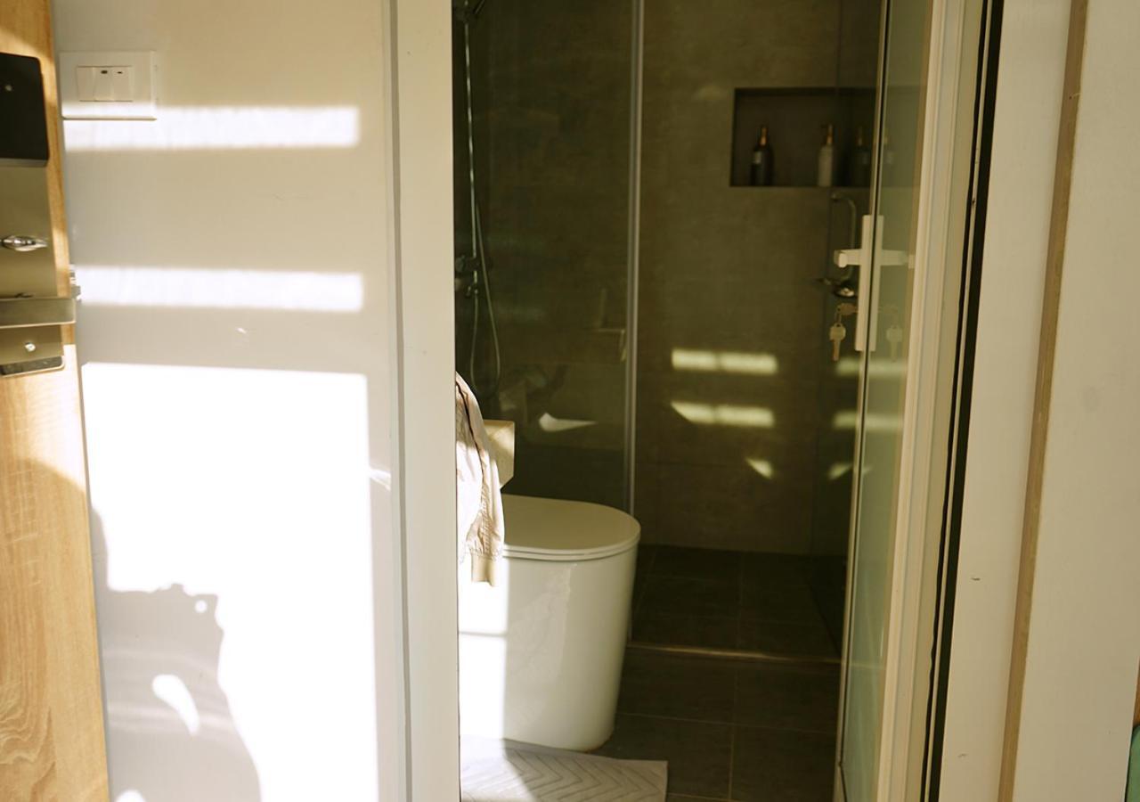 Lyn House - Service Apartment Hoang Quoc Viet Hanoi Kültér fotó