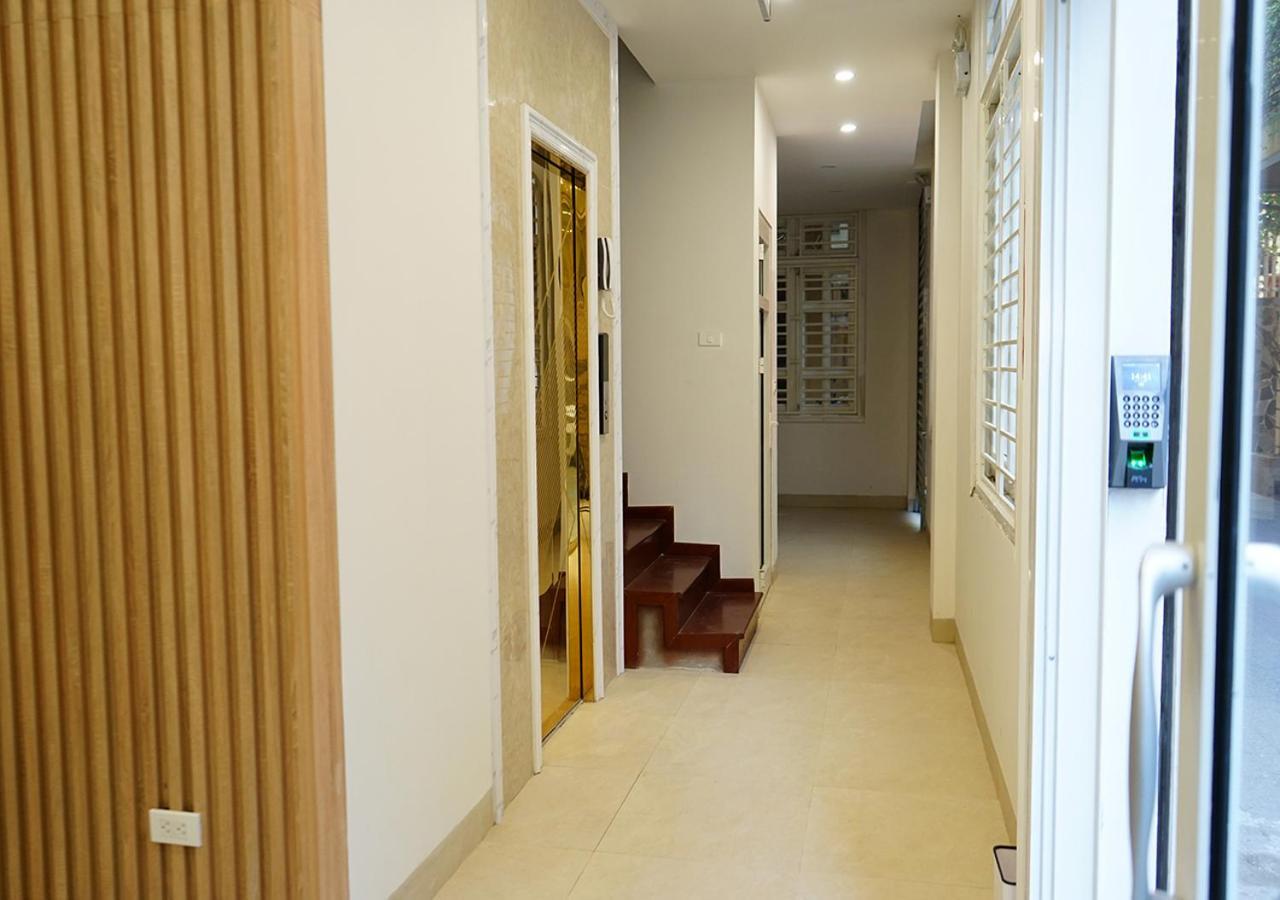 Lyn House - Service Apartment Hoang Quoc Viet Hanoi Kültér fotó
