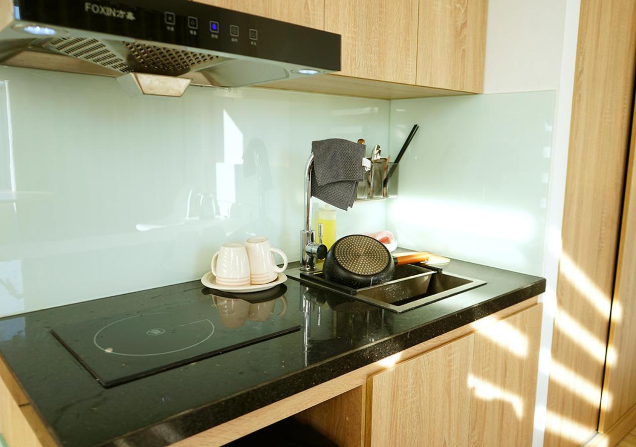 Lyn House - Service Apartment Hoang Quoc Viet Hanoi Kültér fotó